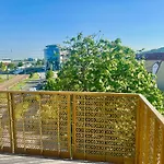 Modern With Balcony Near Scs *