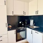 Modern With Balcony Near Scs * نيودورف