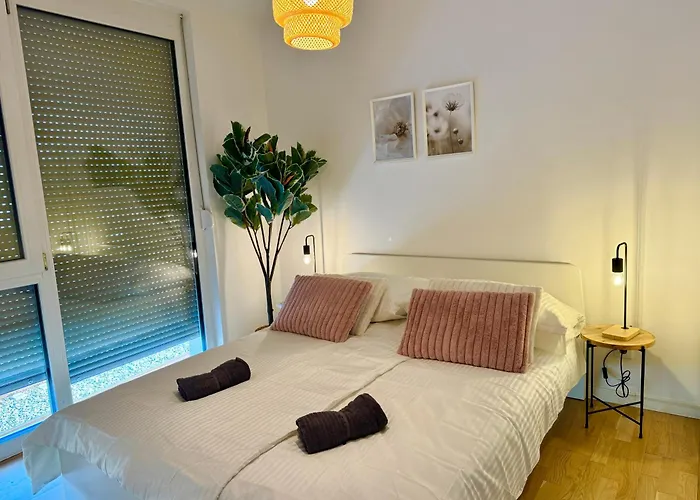 Modern With Balcony Near Scs *